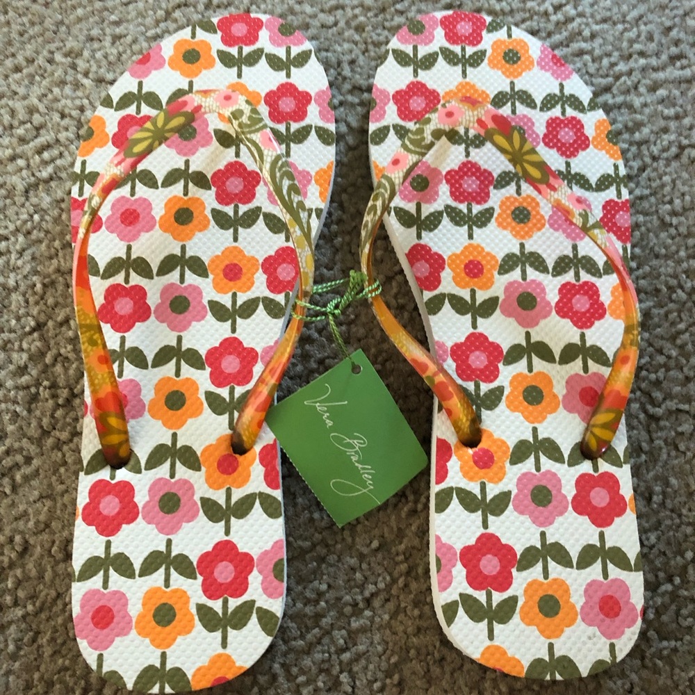 Vera Bradley flip flops
